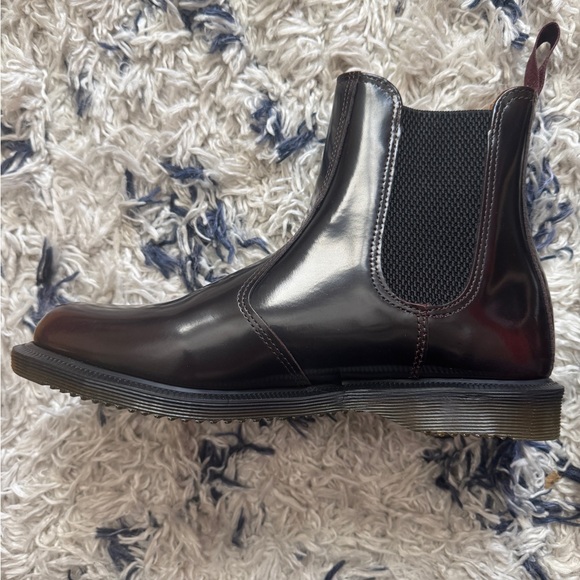 Dr. Martens Flora Chelsea Cherry Red Arcadia Leather Boots size us 7 uk 5 eu 38 - Picture 2 of 5